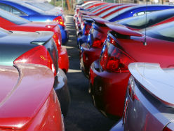 U.S. retail sales rose at robust 0.5% annual rate in July