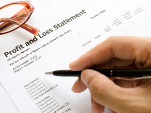 Weaker earnings a portent of recession: Fitch