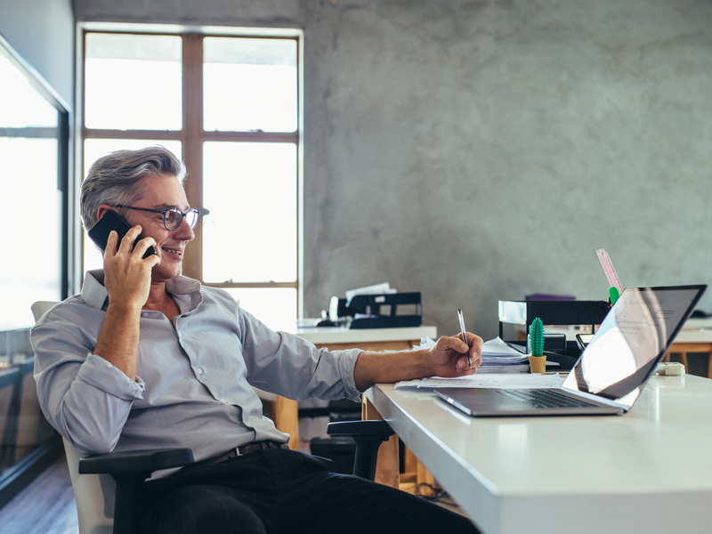 Webinar_EQ_BANK_iStock-1158791616_800x600 alternate text for this image