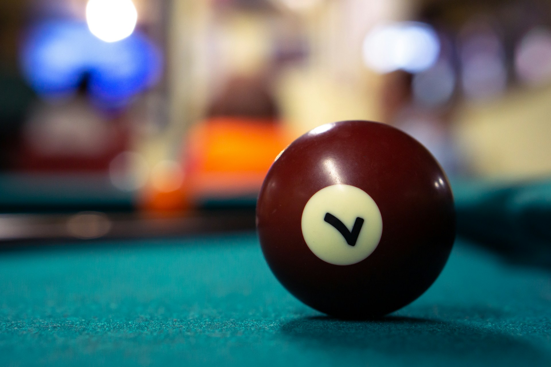 Pool ball #7